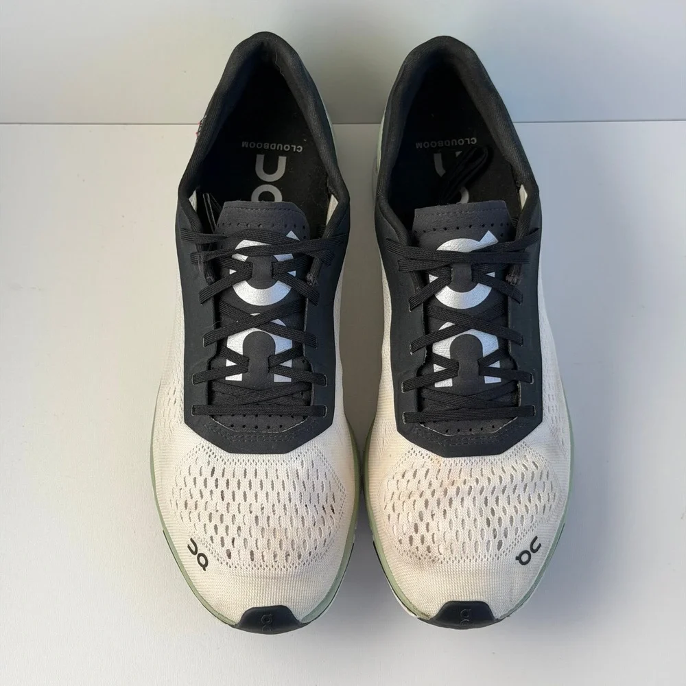 On Cloudboom Womens 9 White Green Road Running Shoes Helion CloudTec Cushion